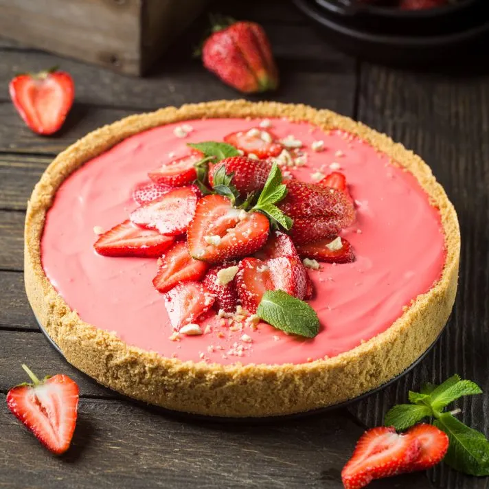 Strawberry Ice Cream Pie